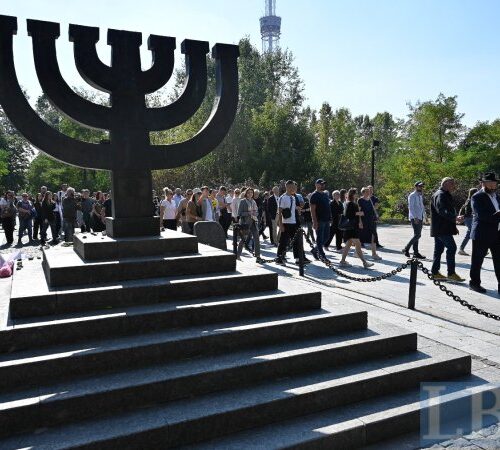 У Києві пройшла хода на вшанування пам’яті жертв Бабиного Яру