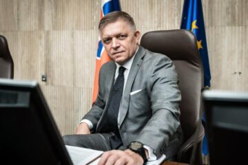 ЗМІ: словацькому прем’єру Роберту Фіцо надіслали лист із кулею