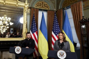 Зеленський зустрівся з віцепрезиденткою США Камалою Гарріс