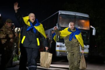 Комбриг Прокопенко: 34 обміняних полонених – “азовці”