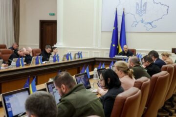 Кабмін провів кадрові зміни: звільнив заступницю міністра юстиції і держсекретарів трьох міністерств