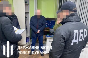 Привласнили ₴4,6 млн, виділених на продукти військовим, а тепер можуть отримати 12 років тюрми