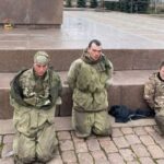 Полон чи самогубство: у ЗСУ описали портрет типового росіянина з білим прапором