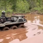 Міноборони допустило до використання у війську новий всюдихід-амфібію