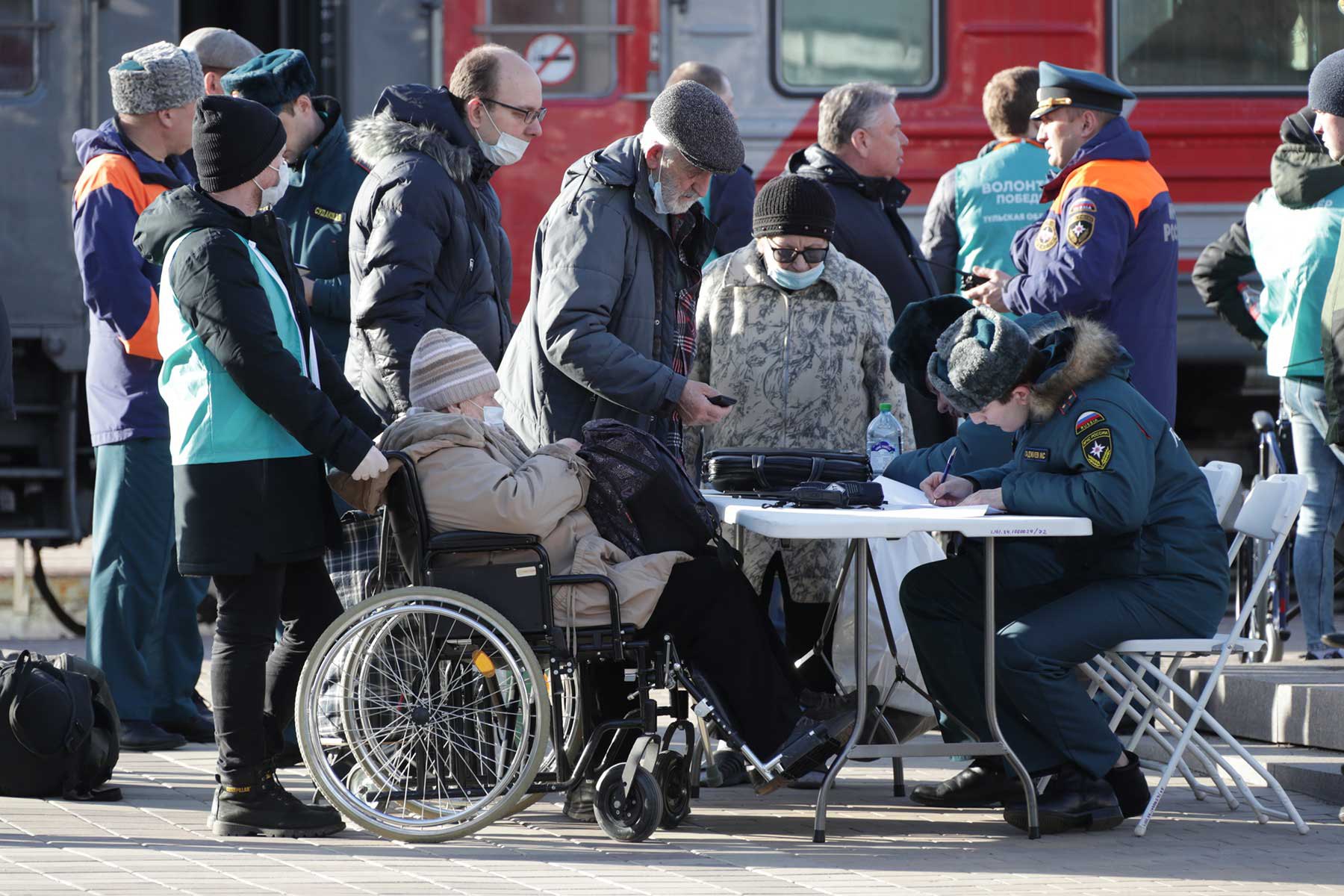 Біженці з України на Московському вокзалі в Тулі, 23 березня 