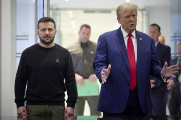 Зеленський привітав Трампа з “вражаючою” перемогою