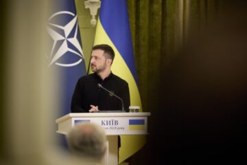 Президент презентував у Верховній Раді план стійкості на 10 пунктів