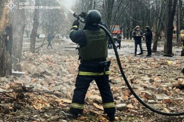 Головне за четвер, 21 листопада: наслідки удару по Дніпру, бої на Покровському напрямку, День гідності і свободи