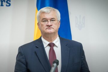 Сибіга: ​Використання Росією балістичної ракети середньої дальності – типовий шантаж