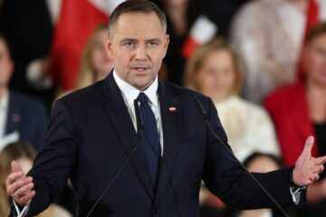 Кандидатом у президенти Польщі від націоналістів став історик Кароль Навроцький