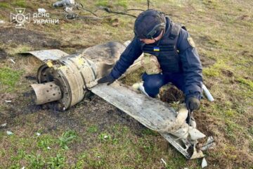 У 14 регіонах України ліквідовують наслідки ракетного удару росіян