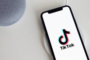 Єврокомісія просить TikTok надати додаткову інформацію про стеження за контентом через вибори у Румунії