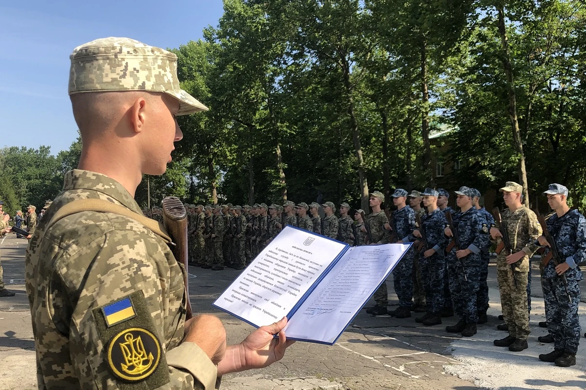 Військові складають присягу Фото: Військово-Морські Сили ЗСУ