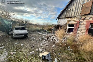 Майже 350 російських ударів за добу по Запоріжжю: постраждали люди