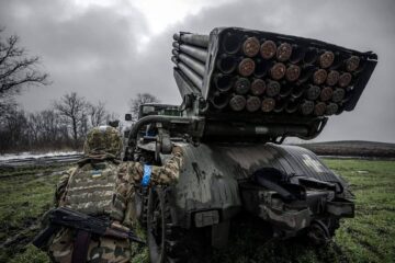 Генштаб ЗСУ: ворог атакує на східному напрямку, на Півдні — без штурмів