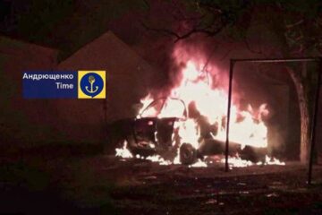 У Бердянську вибухнула автівка “голови” окупаційної ради міста, його забрала швидка