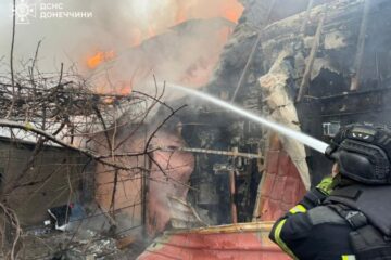 Рятувальники потрапили під повторний обстріл у Донецькій області