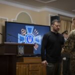 Президент України вручив розвідникам державні нагороди