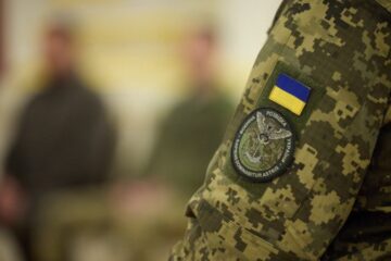 Спецпідрозділ ГУР знищив дронами російську гарматну позицію в Запорізькій області