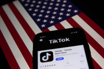 У США TikTok припинив роботу за кілька годин до початку дії заборони