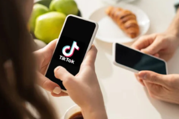 TikTok відновлює роботу в США