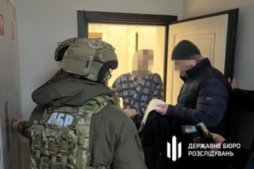 ДБР викрило корупційну діяльність посадовців, відповідальних за військові закупівлі