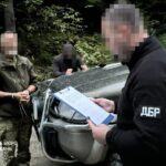 Кордон за 6 тисяч євро — на Буковині під суд пішов ухилянтський «гід» у формі