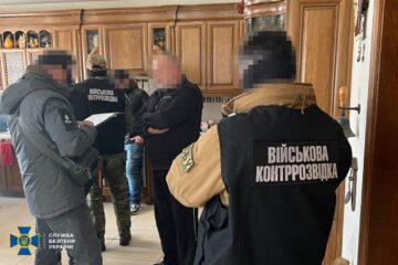 Затримано двох генералів і полковника: їх звинувачують у бездіяльності під час наступу ворога на Харківщині