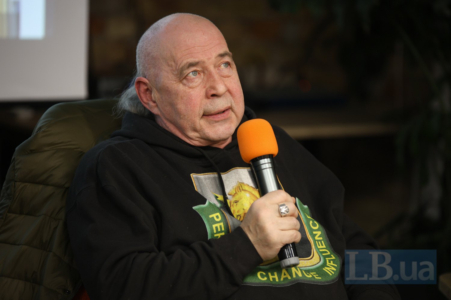 Олег Покальчук