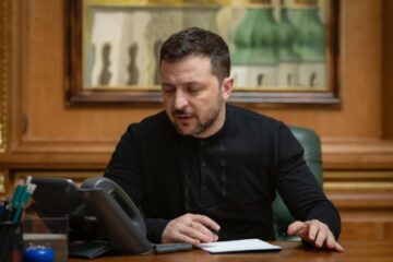 Зеленський телефоном поспілкувався із премʼєр-міністрами Нідерландів, Албанії, Великобританії та Греції