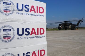 Більшість співробітників USAID по всьому світу відправили у відпустки, щонайменше 1600 з них звільнять