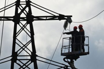 “Укренерго”: завтра застосовуватимуть відключення світла для промисловості й бізнесу