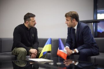 Президент Франції зателефонував Зеленському і британському прем’єру