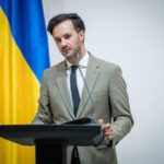 МЗС відповіло на заяву президента Колумбії: “Справжня дурість називати українців “братами” з росіянами”