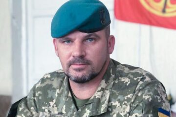 Зеленський звільнив Командувача об’єднаних сил ЗСУ