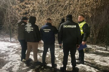 Виготовляв підроблені посвідчення ДСНС за $1500: на Харківщині затримали зловмисника