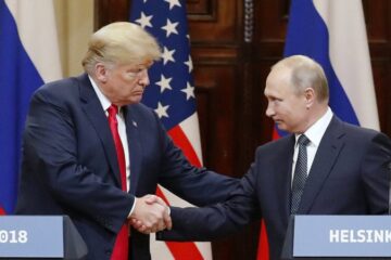 Bloomberg: Путін погодився допомогти Трампу в ядерних переговорах з Іраном