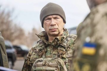 Сирський: ​Наразі загрози оточення наших підрозділів в Курській області немає