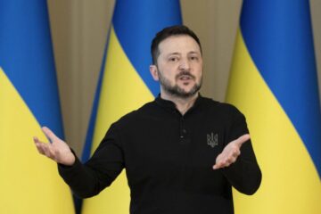 Зеленський: оточення українських сил у Курській області немає