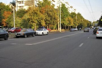 Вулицю Героїв Маріуполя в Києві планують відремонтувати і зробити безбар’єрною