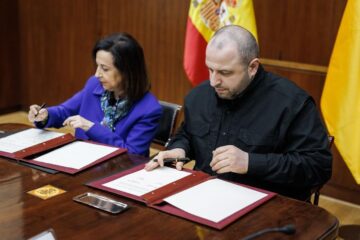 Україна та Іспанія підписали угоду про підготовку українських військових