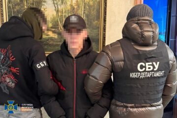 Затримали групу підпалювачів, які на замовлення фсб нищили військові авто на Дніпровщині