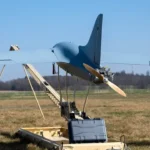 Штучний інтелект замість оператора: Чеська компанія випробовує автономні ударні дрони в Україні