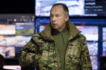 Лише за тиждень на фронті відбулося понад 1000 боєзіткнень — Головнокомандувач ЗСУ