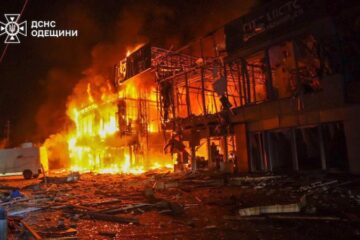 Росіяни атакували Одесу “шахедами”: пошкоджені житлові будинки (доповнюється)