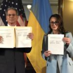 ЗМІ: угода про надра зі США стосується 57 мінералів, вона передбачає можливість внесків Штатів у вигляді зброї для ЗСУ