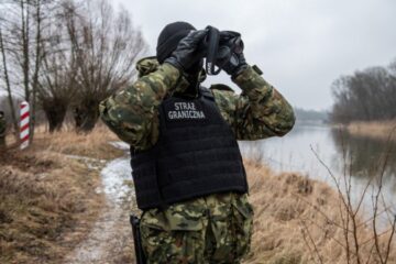 У Польщі з річки Буг витягнули тіла п’яти загиблих. Припускають, що це – нелегальні мігранти