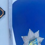 У Києві патрульні затримали чоловіка з мечем
