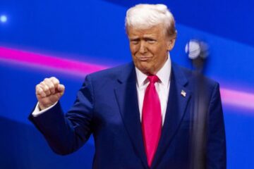 Трамп планує грандіозний військовий парад на свій день народження