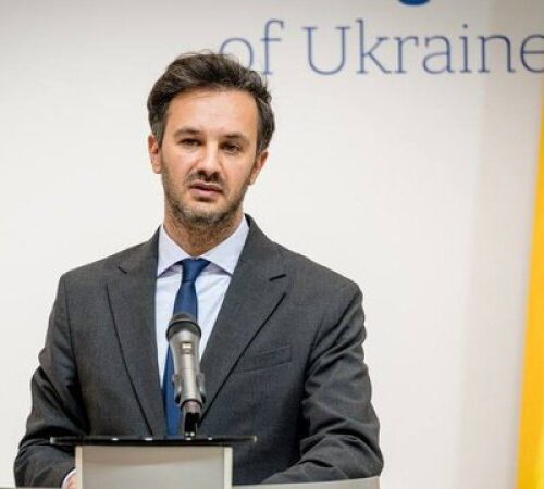 Речник МЗС зателефонував колезі із Держдепу через заяву, що США більше не будуть посередником у переговорах